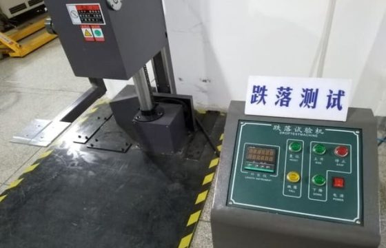 包装件自由跌落试验