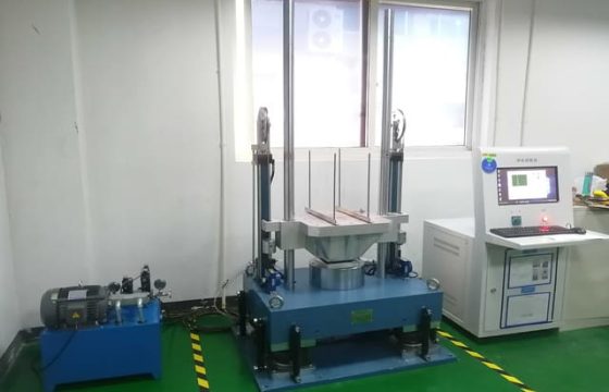 集装货物水平冲击测试